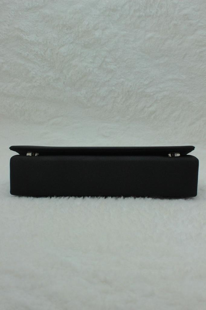 Women's Stylish and Useful Evening Dress Bag Satin Silver Evening Dress Bag Clutch Portfolio Strap Shoulder and Hand Bag 2023