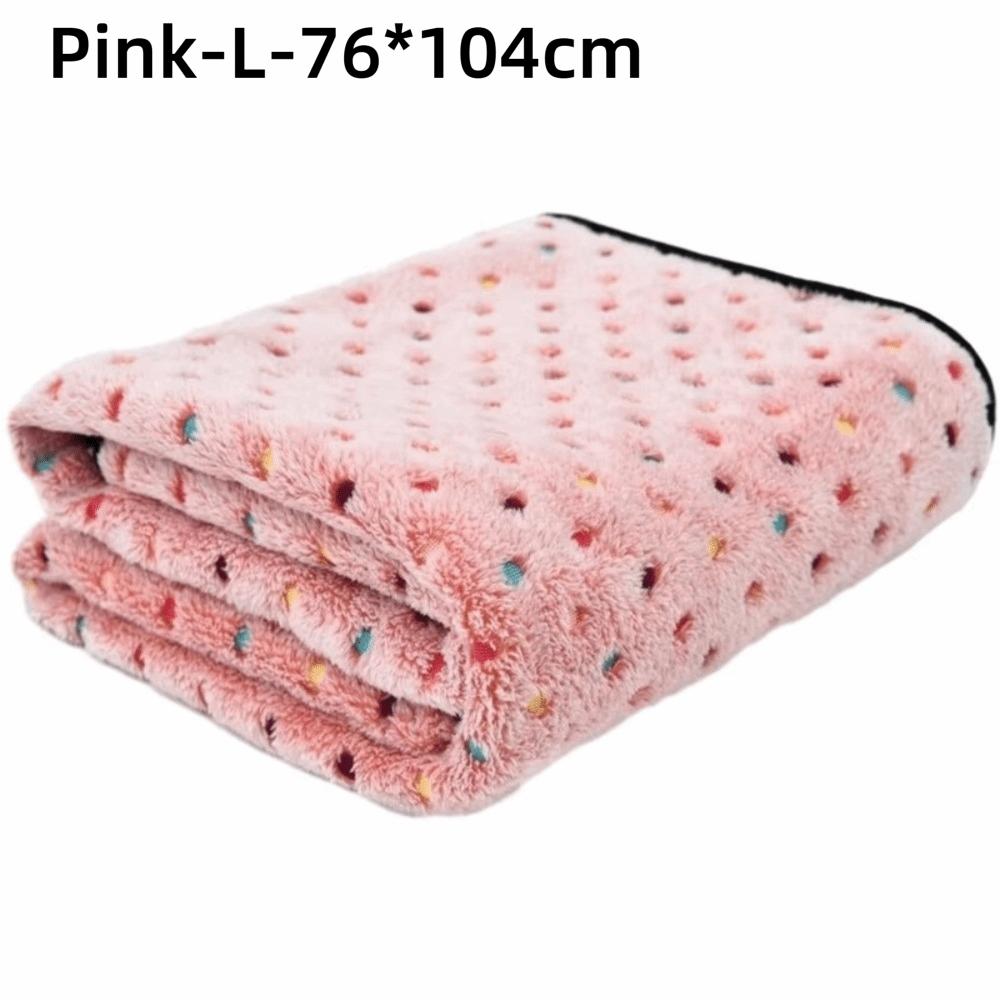 Portable Ultra-Soft Pet Bed Blanket Cute Dot Pattern Cozy Warm Pet Pad Machine Washable Breathable Dog Blanket for Dog/Cat