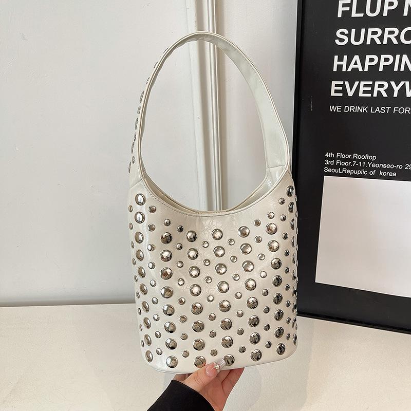 2025bags studded women's bag European and American vintage fashion shoulder bag ins new hand-held embroidery bucket bag