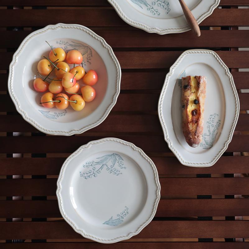 French Retro Lily of the Valley Tableware Set: Ceramic Dinner Plates, Rice Bowls, Steamed Fish Plates, and Household Dish Set.