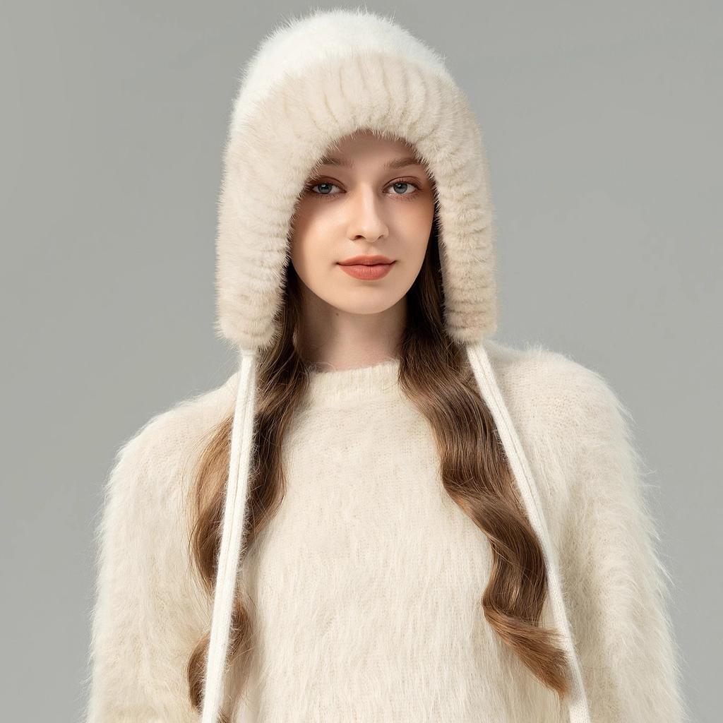Autumn and winter new fox hairball hat women's warm ear protection Lei Feng hat shows a small face and cold protection thickened plush hat