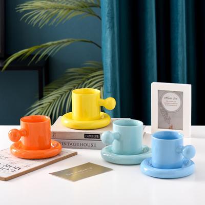 Taza de Cerámica Nórdica Macaron de Aspecto Elegante Taza de Café de Nicho y Plato Juego Regalo Creativo