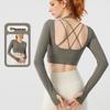 Damen Herbst Yoga Langarm Sportbekleidung mit Brustpolstern und gekreuztem Rücken