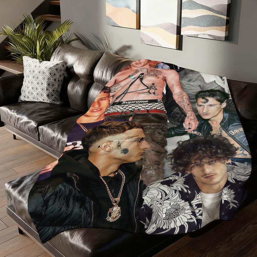 Spanish rapper Yung Beef Blanket For Sofa Office Bed Plane Travel Sleep Read Relax Camping Soft And Warm