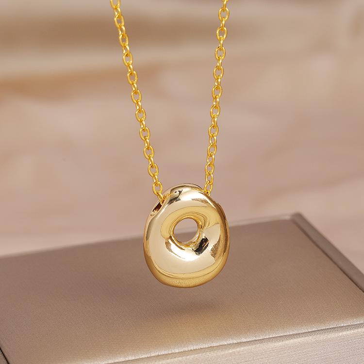 Charming Chubby Brass Polished 26-Letter Silver Pendant Necklace for Women