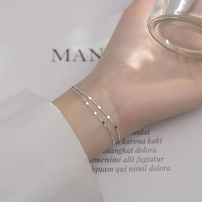 Popular jewelry for girls, fresh students, cold wind bracelet, minimalist and versatile side chain, double-layer bracelet, advanced.