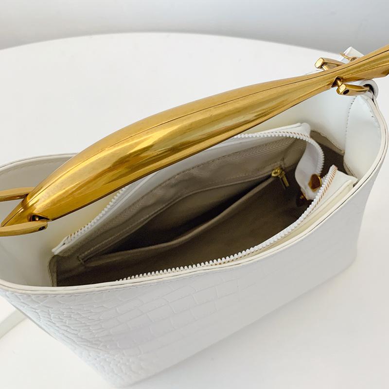 Trendy Crocodile Pattern Embossed Texture, Niche Fashion Personality, Gold Dolphin Handle Handbag