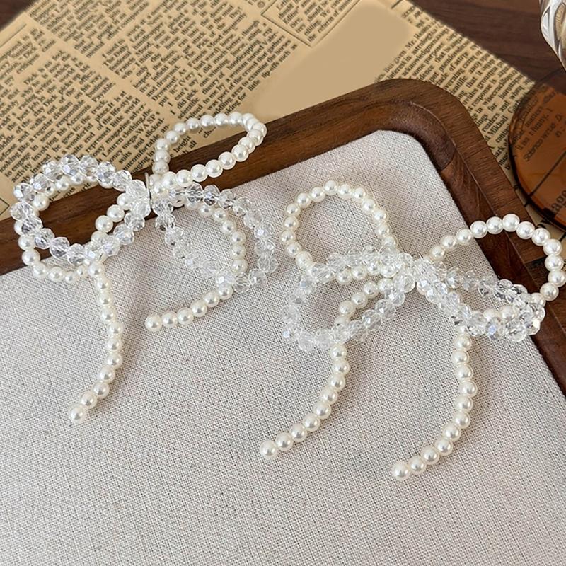Fashionable Pearls and Silver Bead Butterfly Bowknot Pendant Portable Accessory for Parties Supplies and Office Wear