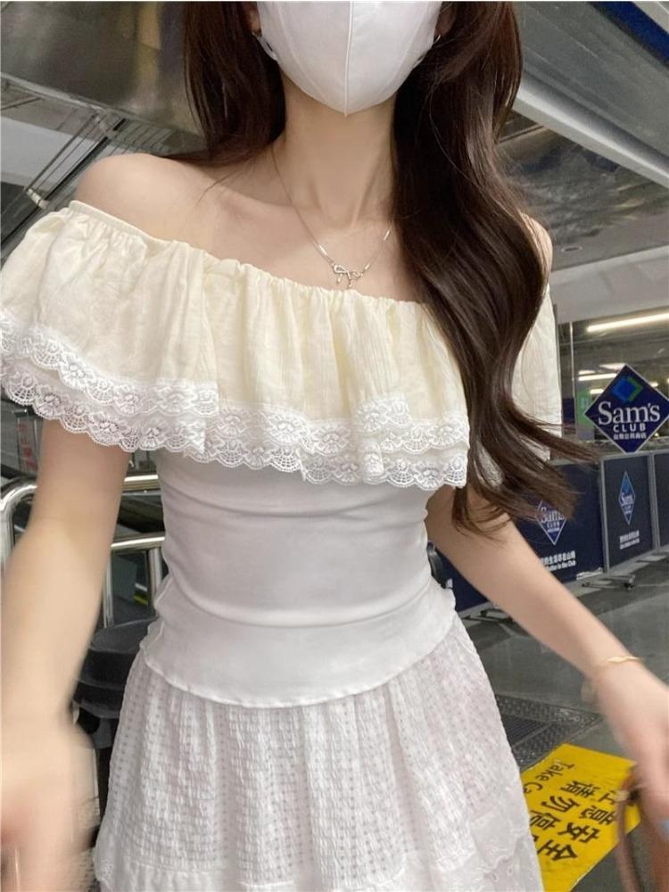 2025 New Style One-shoulder Lace Panel Short Sleeve T-shirt Women Summer Fit Design Off Shoulder Elegant Clothing