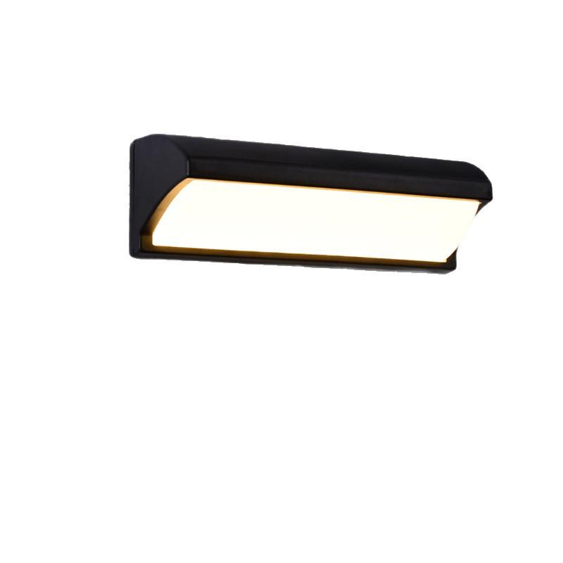 Outdoor Waterproof Wall Light for Garden, Hotel, Villa, Corridor, or Balcony