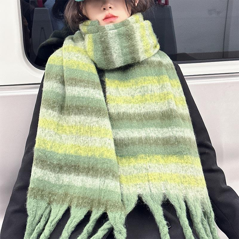 Luochi Knitting Korean Style Rainbow Stripe Tassel Scarf - Thick, Warm, Versatile Winter Accessory зелёный