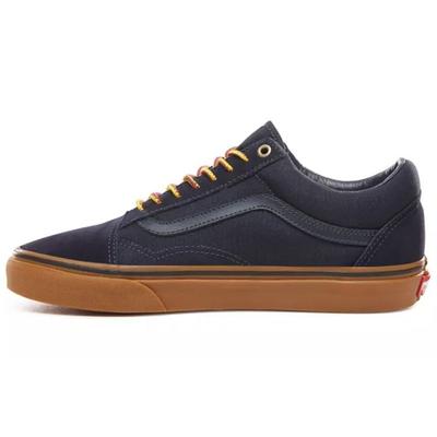 Încălțăminte unisex – Adidași