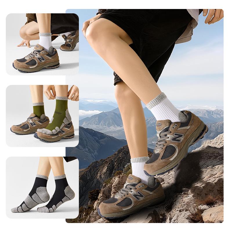Men's Professional Mountain Climbing & Hiking Mid-Calf Socks, Thickened Towel Bottom, Outdoor Running Sports.