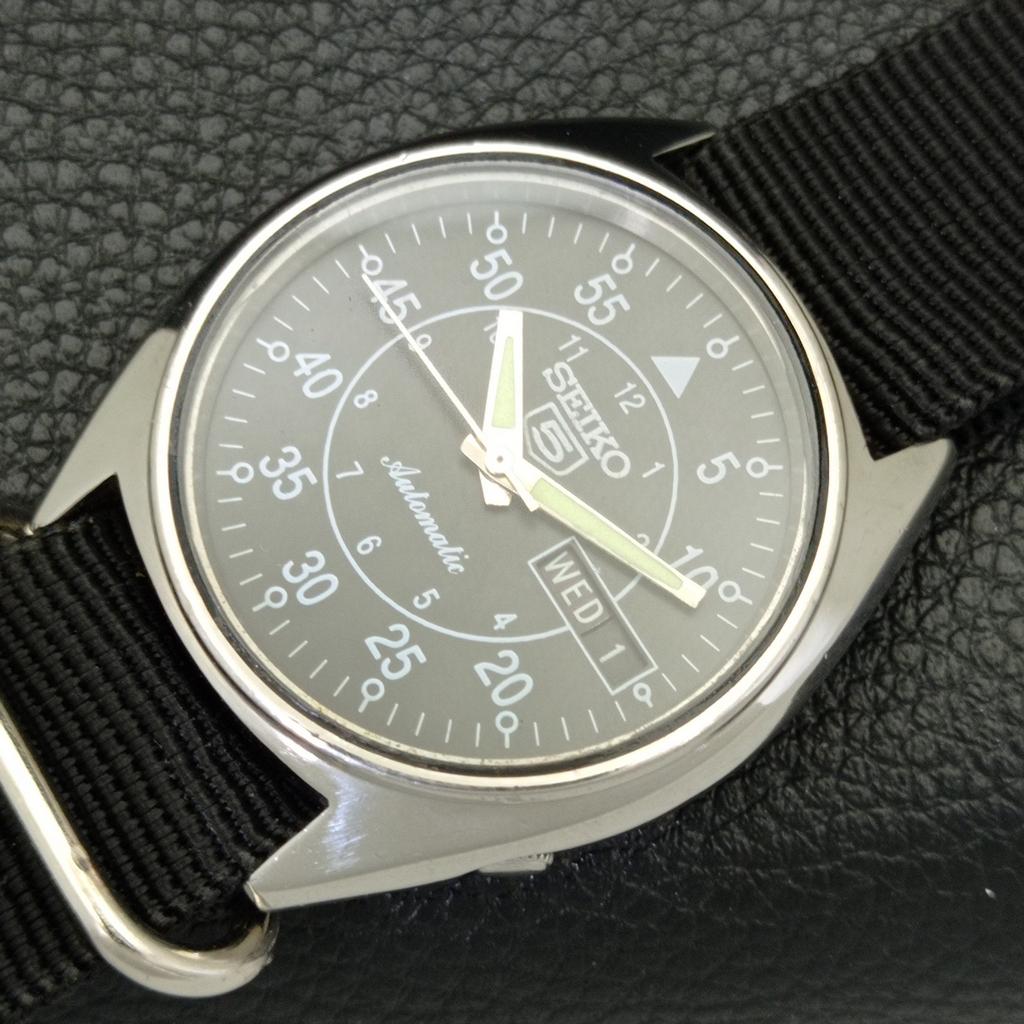AUTOMATIC VINTAGE SEIKO 5 JAPAN 6309A MENS BLACK COLOR DIAL WATCH a701290-5 R206a-a701290