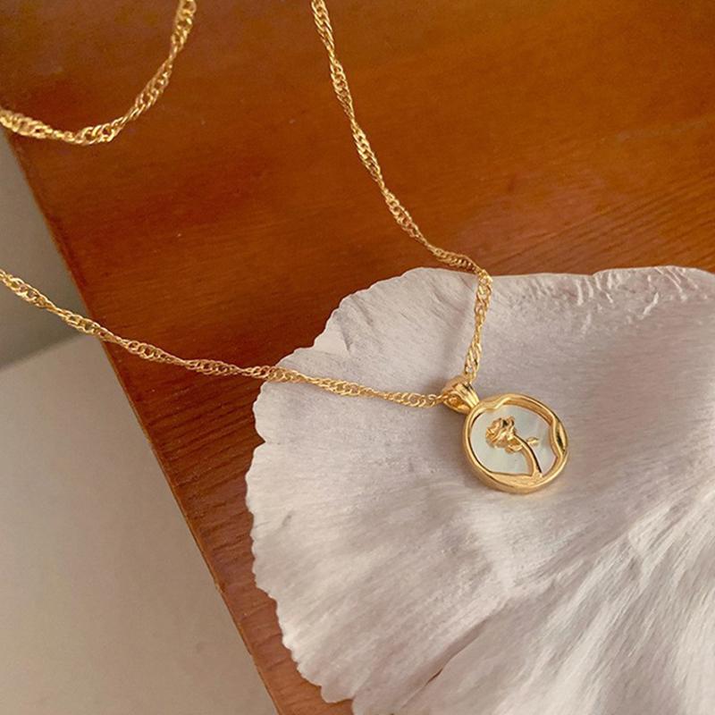 High Sense Korean Style Rose Flower Pendant Necklace Light Luxury Clavicle Chain For Women Jewelry Wedding Banquet Party Gift