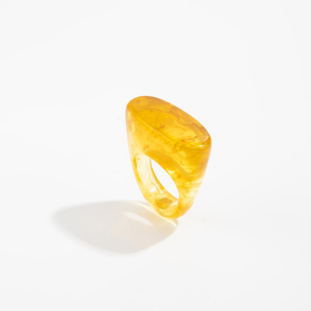 Fashion Gradient Square Triangle Cut Resin Ring Designer Handbag Shaped Band Ring For Women INS Daily Minimalist Jewelry