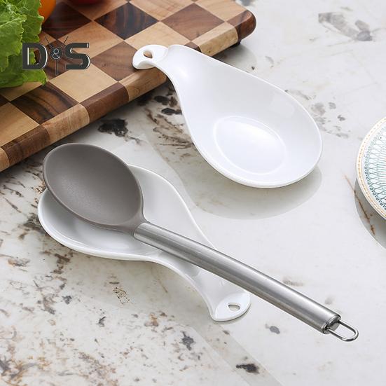 2Pcs Spoon Rest for Stove Top Durable Plastic Spoon Holder Kitchen Utensils Holder Easy To Clean Spoon Mat Compact Size Ladle Holder Stylish Look