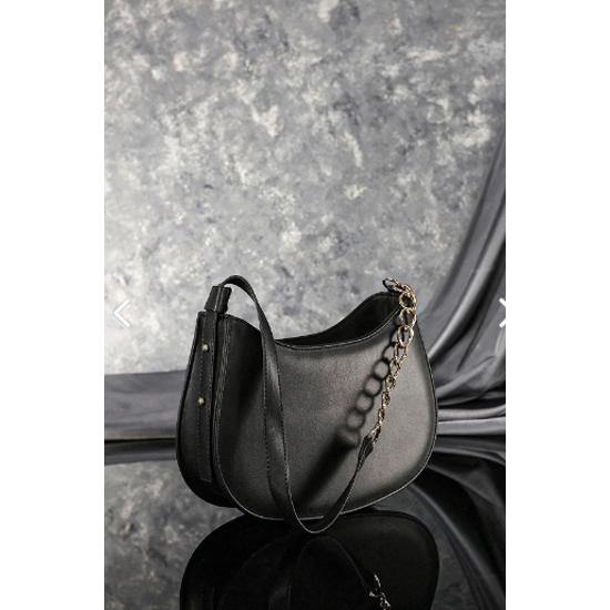 Schwarze, mit Reißverschluss gefütterte, verstellbare Riementasche, Schultertasche für Damen, Trendmode 2023