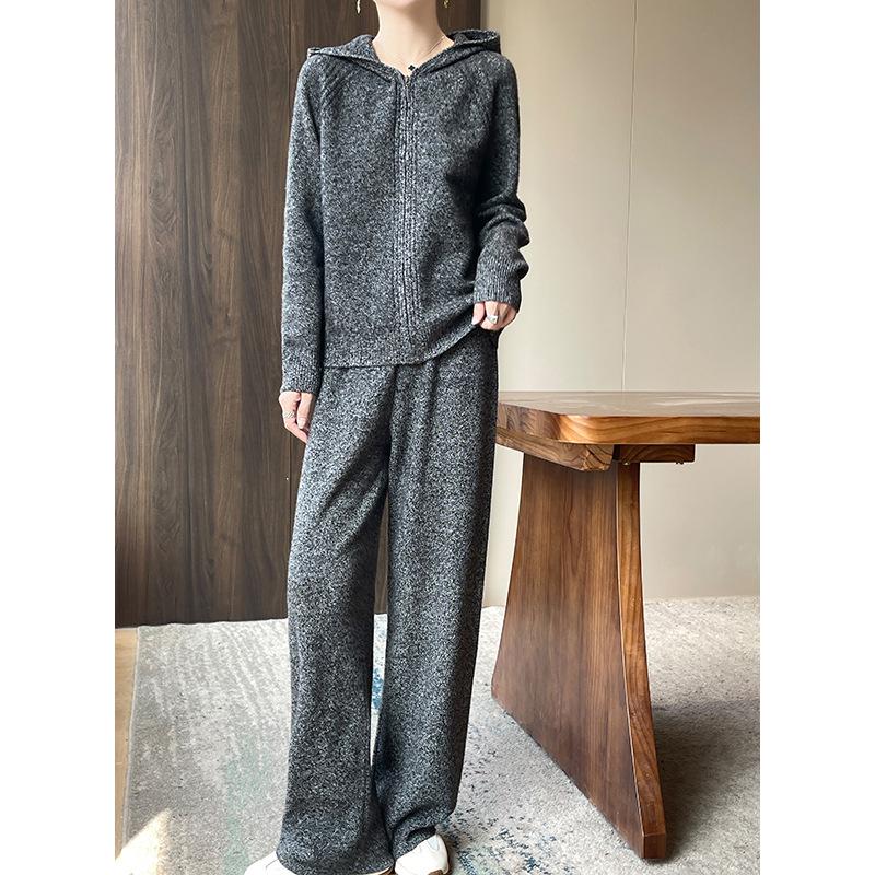 Luxury Women's Hooded Wool Set: Autumn/Winter Two-Piece with Zipper Cardigan & Wide-Leg Pants