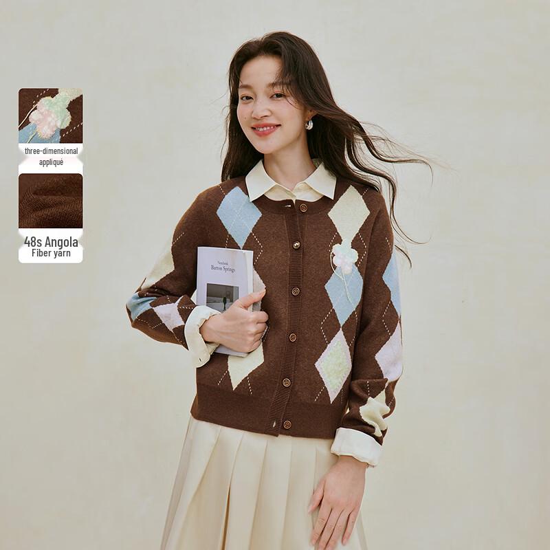 INMAN Women s Short Collegiate Argyle Knit Cardigan M
