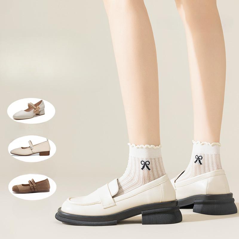 Women's Spring and Summer Thin Short Socks with Perforated Mesh, Breathable and Antibacterial, Ballet-style Embroidered Bow Cotton Socks