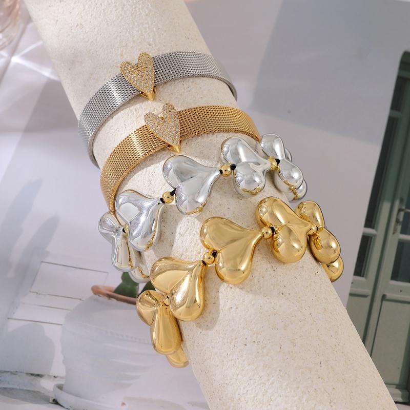 Asu Set of 4 Puffy Heart & Mesh Bracelets, Gold & Silver Stackable Minimalist Jewelry