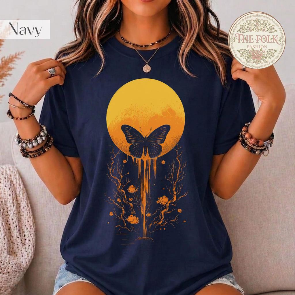 Mystical Butterfly Shirt, Vintage Full Moon Tee, Celestial Witchy T-shirt, Gothic Nature Outfits, Boho Butterfly Tee, Halloween Floral Shirt