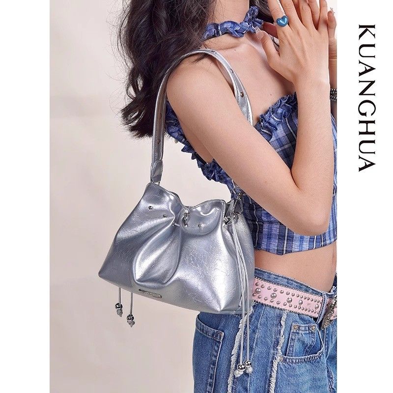 

Деревня Цихуа 2025 Летняя сумка Женская сумка-мессенджер Черная сумка-ведро на шнурке Женская сумка-хобо на плечо для поездок на работу Silver