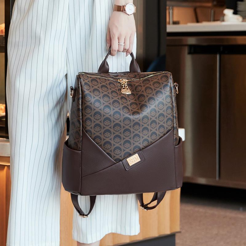 

IELGY Вместительный рюкзак, модная и универсальная сумка для путешествий и отдыха, ультралегкая фактура кофейный