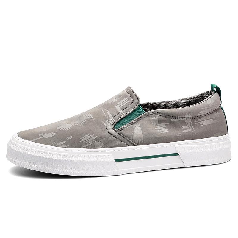 Men's Fashionable Slip-on Canvas Shoes: Spring Casual Low-top, Breathable, Light Luxury, Versatile.