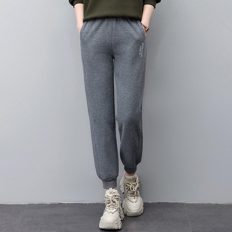 

Женские флисовые спортивные штаны с манжетами 2024 - Новый миниатюрный стиль для осени и зимы XXL (Recommended 135-150 jin) серый