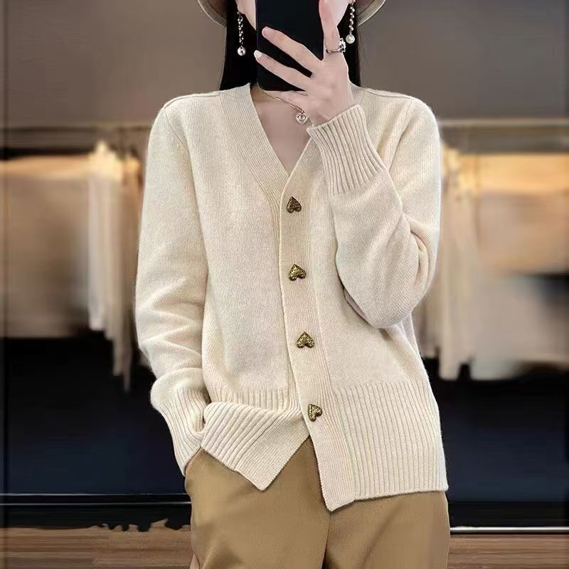 Women's clothing autumn and winter new solid color long-sleeved V-neck knitted cardigan love solid color sweater jacket women