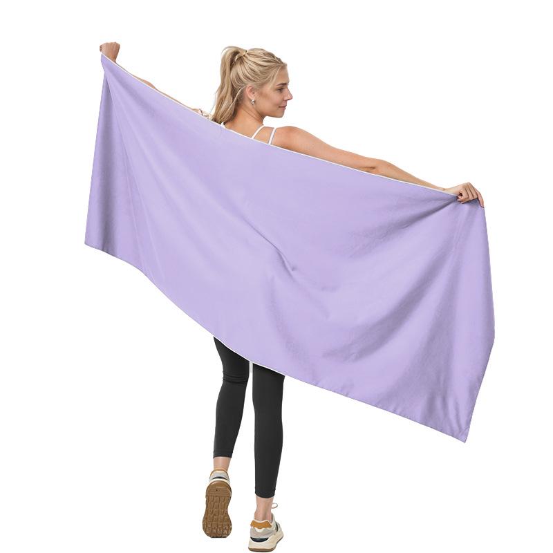 Magnetic Quick-Dry Microfiber Sports Beach Towel