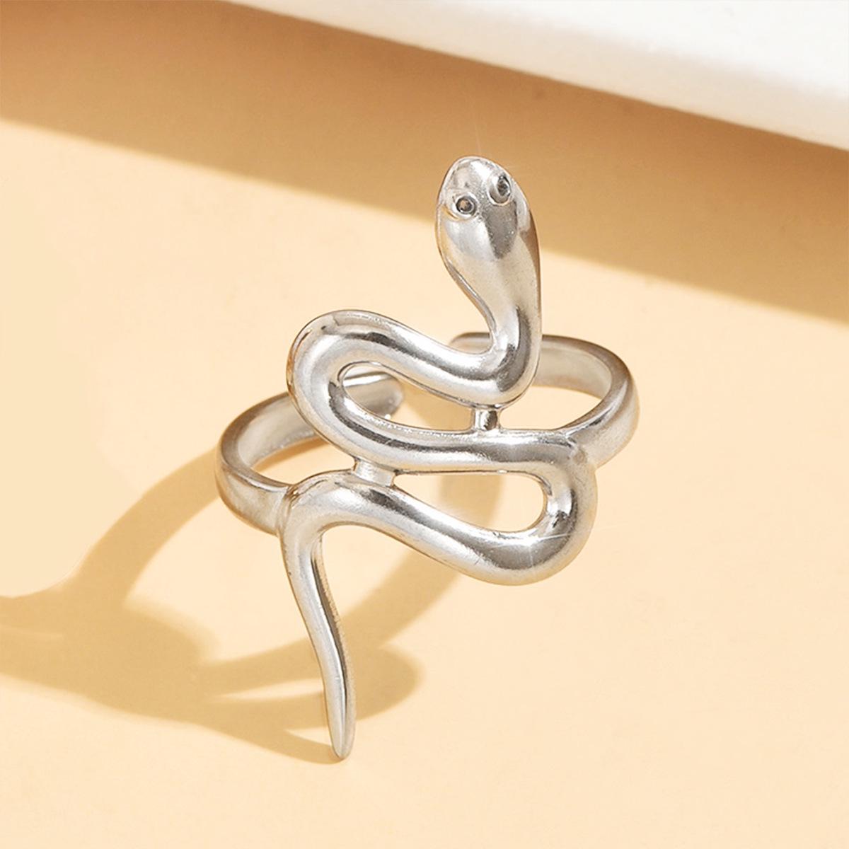 Personalized Punk Style Snake Ring: Women s Retro Hip Hop Accessory