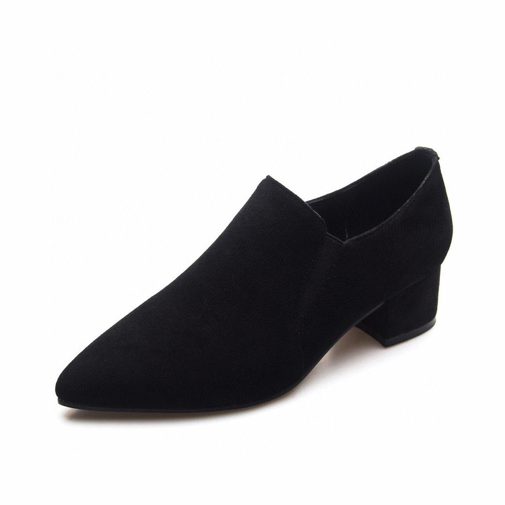 Black single shoes women's spring new first layer sheepskin low top pointed head square heel middle heel work shoes professional women's shoes