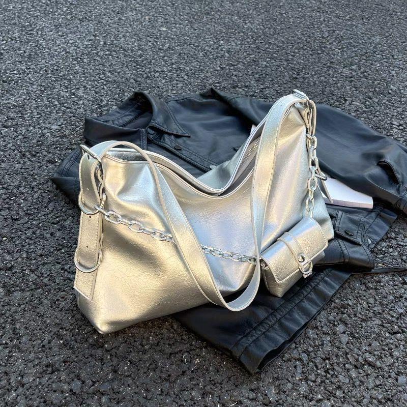 

Premium sense underarm bag women s 2024 new autumn large-capacity college student class shoulder bag commuter tote bag срібний