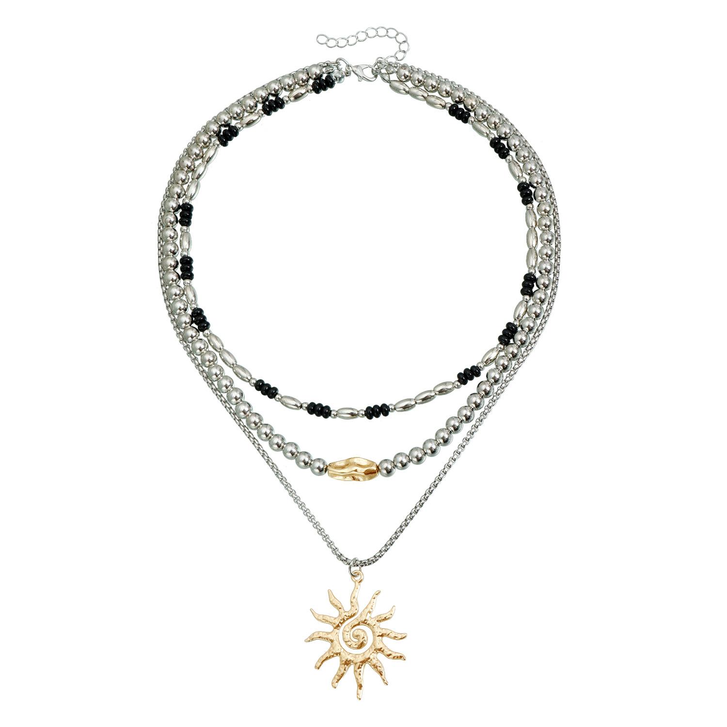 Retro jewelry multi-layer stacked sunflower pendant necklace, black bead metal splicing collarbone chain