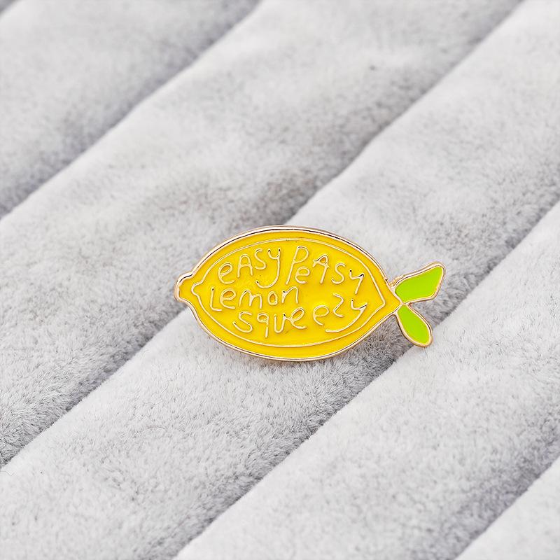 European and American Fashion Jewelry: New Trendy Lemon Brooch