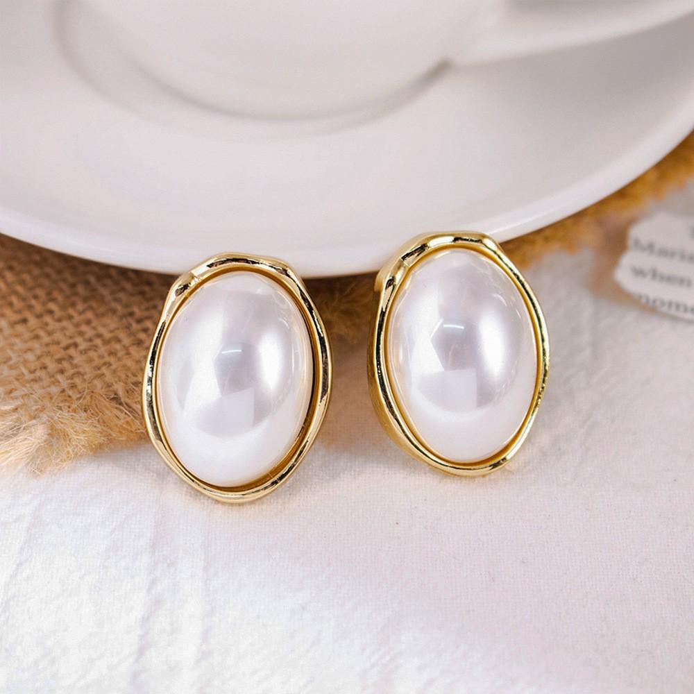Vintage Französische Ohrclips mit ovalen Perlen für nicht-durchstochene Ohren