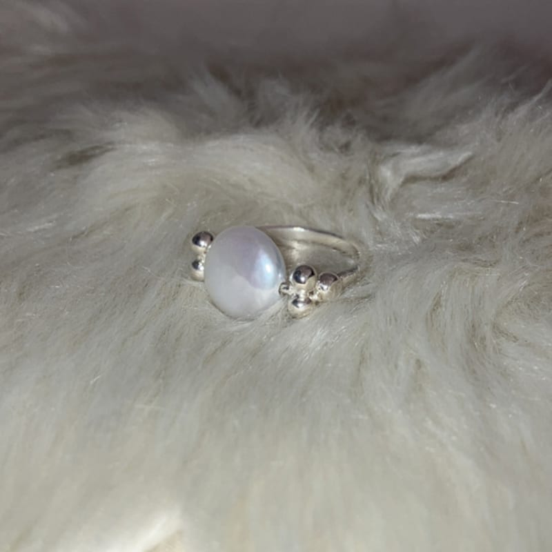 fillow tutu pearl ring