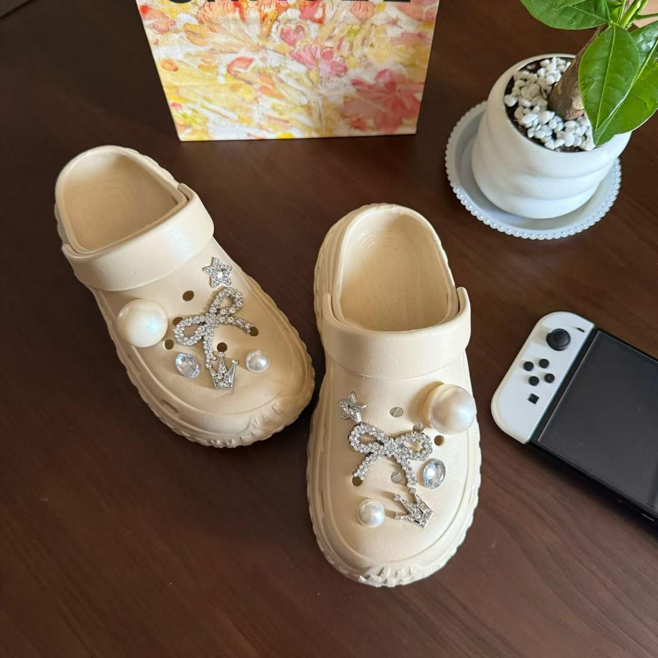 

Шикарные женские металлические жемчужные украшения для обуви: Трендовые DIY Цветочные Аксессуары Includes only shoe flowers, no shoes