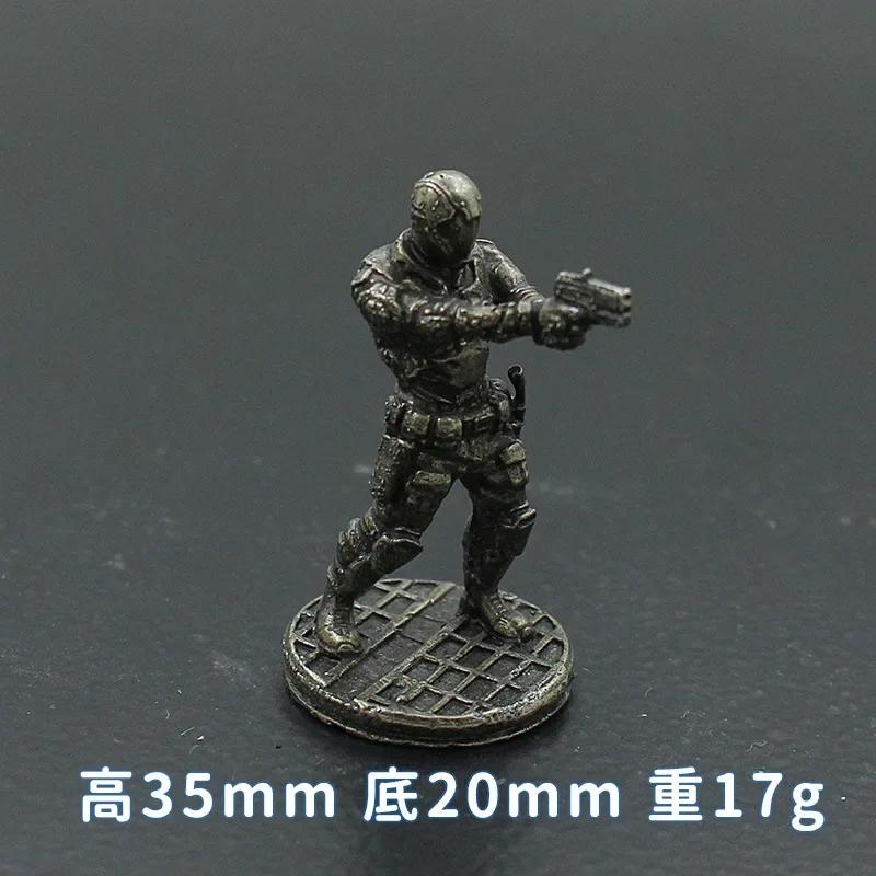 Retro Metal Miniature Warrior Model Cyberpunk Technological Sense Soldier Mannequins Desktop Game Ornaments Gifts