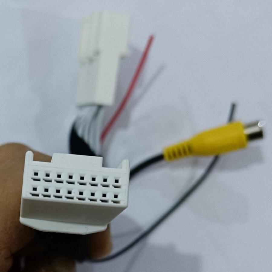 16Pin Reversing Backup Camera Cable T-Harness Adapter For 2012-2014 Toyota Camry