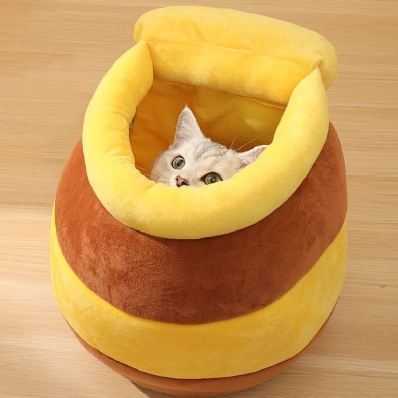 Cozy And Warm Cat House For Winter Pet Bed With Honey Pot Design Washable And Durable