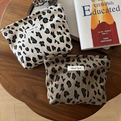 High Quality Retro Storage Bag Leopard Pattern Multi-Functional Zipper Bag Corduroy Washing Storage Bag Travel