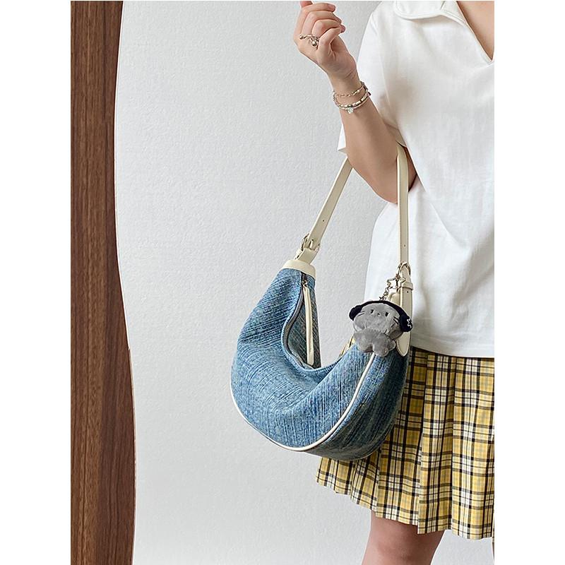 IELGY Ladies Messenger Bag Autumn Winter Lazy Style Commuter Denim Dumpling Bag
