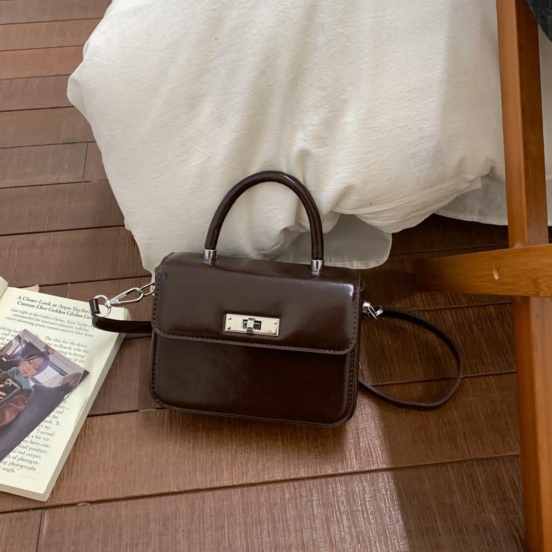 IELGY Ladies Messenger Bag Fashionable All-Match One-Shoulder Portable Square Bag