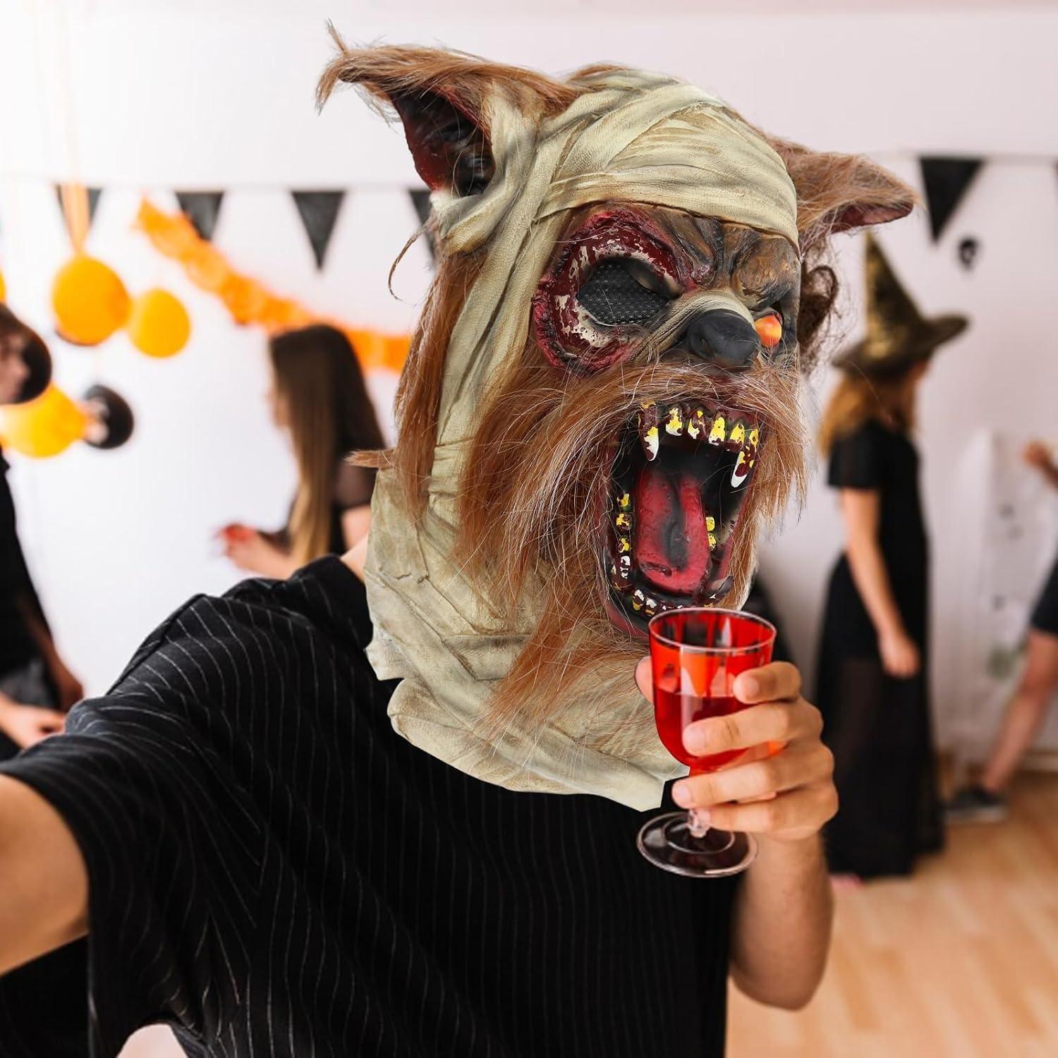 Wounded wolf head latex mask, terrifying and scary mask One size fits all adults коричневый