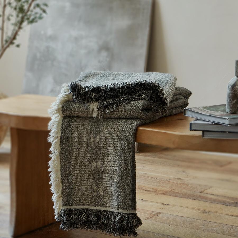 Retro Blanket King Size 80% Cotton 20%Linen Yarn Dyed Jacquard Tassel Blanket Sofa Bed Cover Blanket Bedspread On The Bed