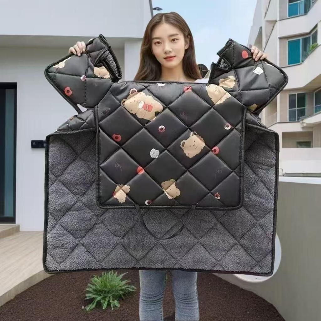 Universal Four-Season Windproof Plush Cover for Electric Vehicle Windshield and Motorcycle Battery Pedal